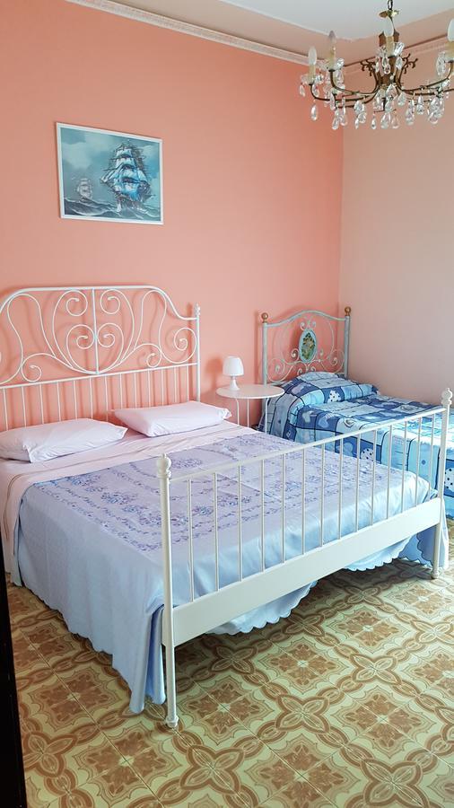 Stella Marina Bed & Breakfast จีอาร์ดีนี นักซอส ภายนอก รูปภาพ